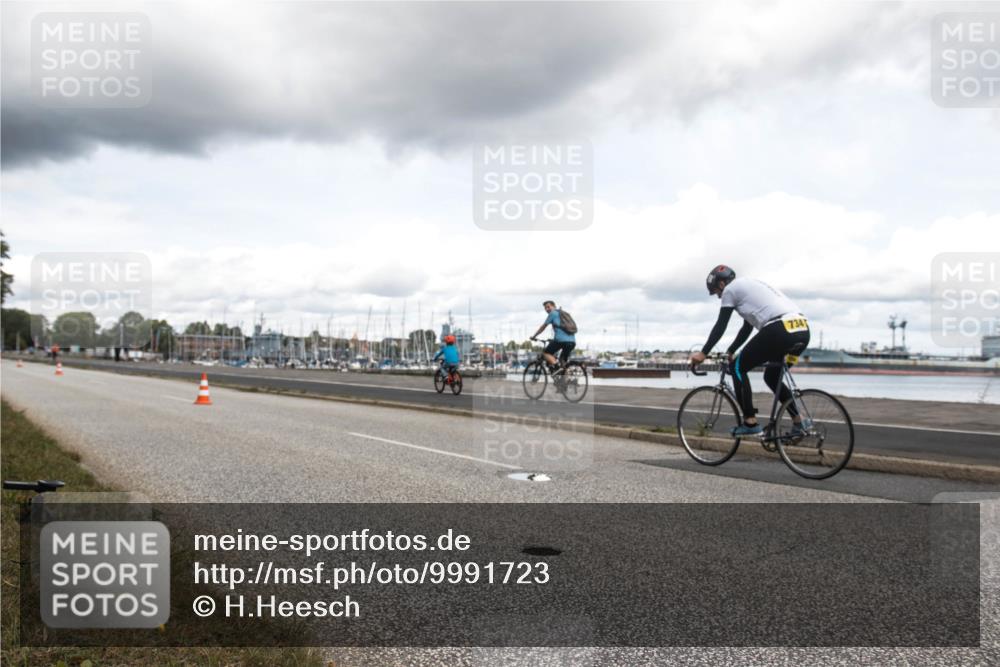 16.08.2026 - KN Förde Triathlon 2026 H.Heesch http://msf.ph/oto/9991723 16.08.2026 13:38:47 Radfahren  meine-sportfotos.de