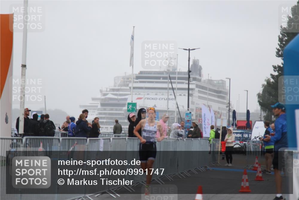16.08.2026 - KN Förde Triathlon 2026 Markus Tischler http://msf.ph/oto/9991747 16.08.2026 09:50:14 Ziel  meine-sportfotos.de
