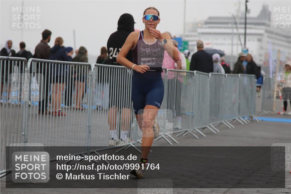 16.08.2026 - KN Förde Triathlon 2026 Markus Tischler http://msf.ph/oto/9991764 16.08.2026 09:51:42 Ziel  meine-sportfotos.de