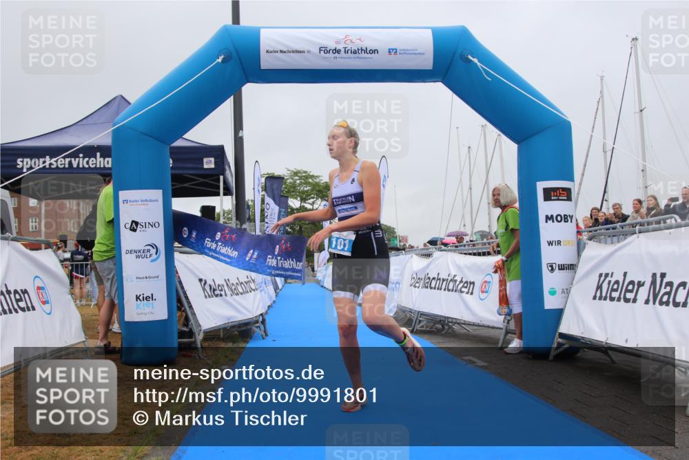 16.08.2026 - KN Förde Triathlon 2026 Markus Tischler http://msf.ph/oto/9991801 16.08.2026 10:05:41 Ziel 101, 101 meine-sportfotos.de