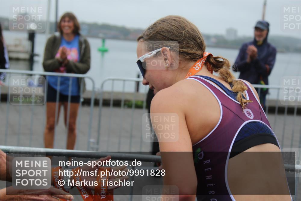 16.08.2026 - KN Förde Triathlon 2026 Markus Tischler http://msf.ph/oto/9991828 16.08.2026 10:06:16 Ziel  meine-sportfotos.de