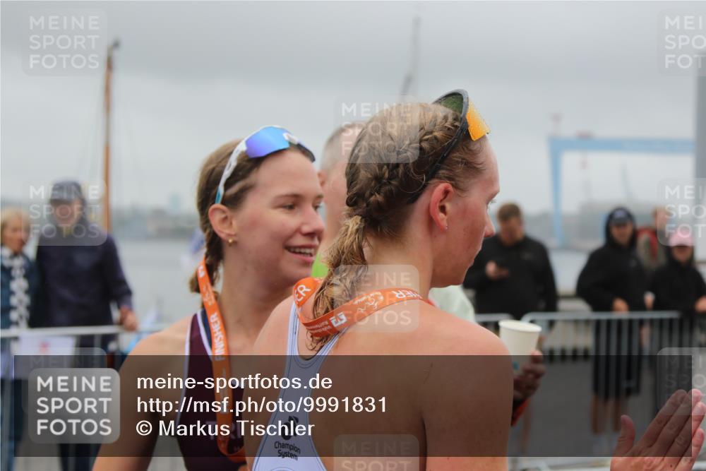 16.08.2026 - KN Förde Triathlon 2026 Markus Tischler http://msf.ph/oto/9991831 16.08.2026 10:06:21 Ziel  meine-sportfotos.de
