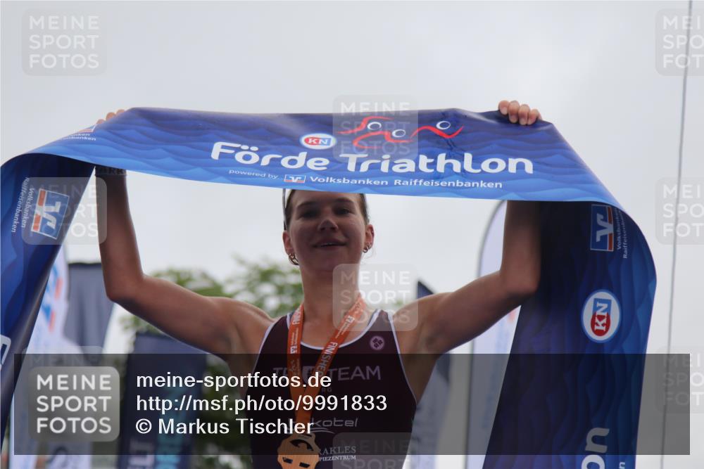 16.08.2026 - KN Förde Triathlon 2026 Markus Tischler http://msf.ph/oto/9991833 16.08.2026 10:07:10 Ziel  meine-sportfotos.de