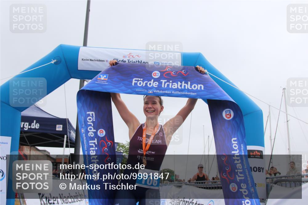 16.08.2026 - KN Förde Triathlon 2026 Markus Tischler http://msf.ph/oto/9991847 16.08.2026 10:07:18 Ziel  meine-sportfotos.de