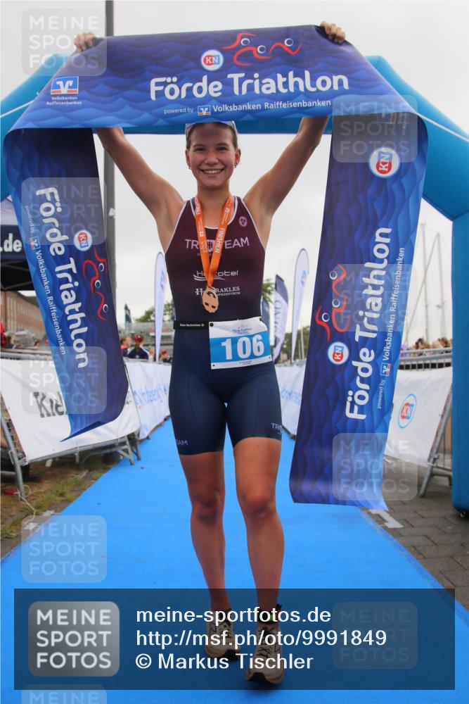 16.08.2026 - KN Förde Triathlon 2026 Markus Tischler http://msf.ph/oto/9991849 16.08.2026 10:07:22 Ziel  meine-sportfotos.de