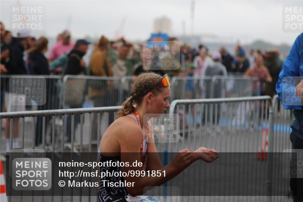16.08.2026 - KN Förde Triathlon 2026 Markus Tischler http://msf.ph/oto/9991851 16.08.2026 10:09:18 Ziel  meine-sportfotos.de