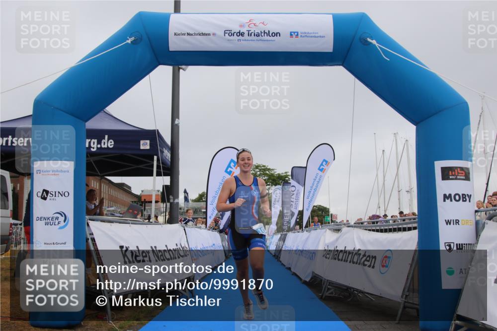 16.08.2026 - KN Förde Triathlon 2026 Markus Tischler http://msf.ph/oto/9991870 16.08.2026 10:11:06 Ziel 104, 104 meine-sportfotos.de