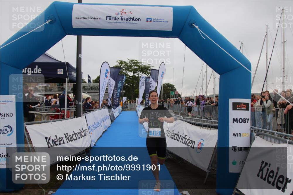 16.08.2026 - KN Förde Triathlon 2026 Markus Tischler http://msf.ph/oto/9991901 16.08.2026 10:13:58 Ziel 115, 115 meine-sportfotos.de