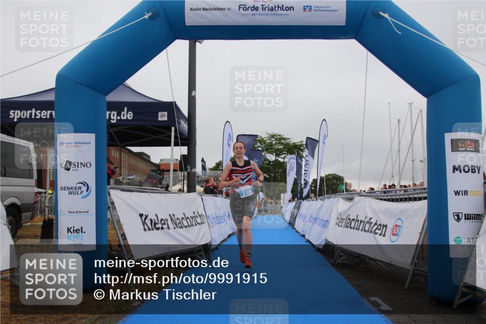 16.08.2026 - KN Förde Triathlon 2026 Markus Tischler http://msf.ph/oto/9991915 16.08.2026 10:17:16 Ziel 109, 109 meine-sportfotos.de