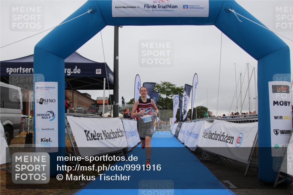 16.08.2026 - KN Förde Triathlon 2026 Markus Tischler http://msf.ph/oto/9991916 16.08.2026 10:17:16 Ziel 109, 109 meine-sportfotos.de