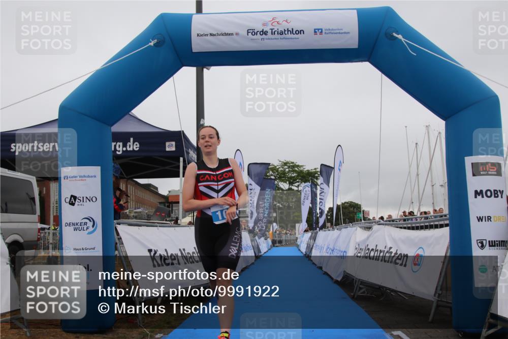 16.08.2026 - KN Förde Triathlon 2026 Markus Tischler http://msf.ph/oto/9991922 16.08.2026 10:17:17 Ziel 109, 109 meine-sportfotos.de