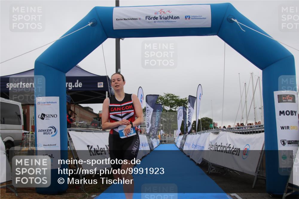 16.08.2026 - KN Förde Triathlon 2026 Markus Tischler http://msf.ph/oto/9991923 16.08.2026 10:17:17 Ziel 109, 109 meine-sportfotos.de