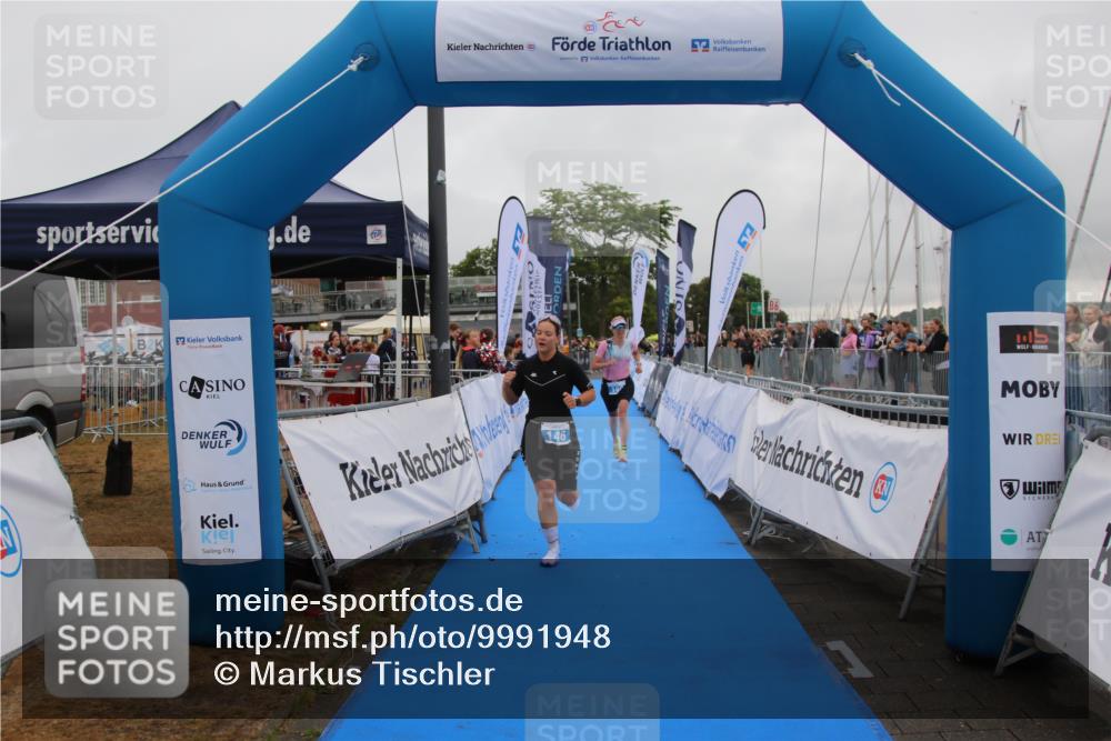 16.08.2026 - KN Förde Triathlon 2026 Markus Tischler http://msf.ph/oto/9991948 16.08.2026 10:21:17 Ziel 146, 160, 146, 160 meine-sportfotos.de