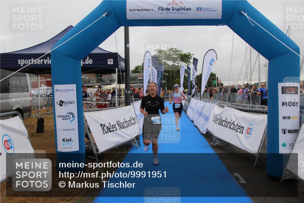 16.08.2026 - KN Förde Triathlon 2026 Markus Tischler http://msf.ph/oto/9991951 16.08.2026 10:21:17 Ziel 146, 160, 146, 160 meine-sportfotos.de
