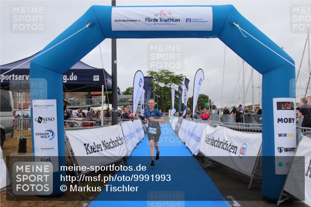 16.08.2026 - KN Förde Triathlon 2026 Markus Tischler http://msf.ph/oto/9991993 16.08.2026 10:22:50 Ziel 142, 149, 142, 149 meine-sportfotos.de