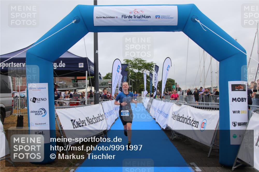 16.08.2026 - KN Förde Triathlon 2026 Markus Tischler http://msf.ph/oto/9991997 16.08.2026 10:22:50 Ziel 142, 149, 142, 149 meine-sportfotos.de