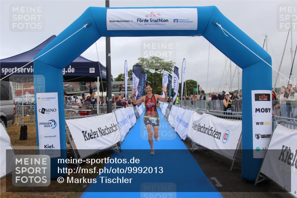 16.08.2026 - KN Förde Triathlon 2026 Markus Tischler http://msf.ph/oto/9992013 16.08.2026 10:24:01 Ziel 119, 119 meine-sportfotos.de