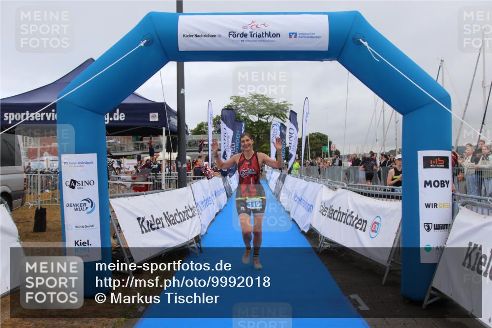 16.08.2026 - KN Förde Triathlon 2026 Markus Tischler http://msf.ph/oto/9992018 16.08.2026 10:24:01 Ziel 119, 119 meine-sportfotos.de