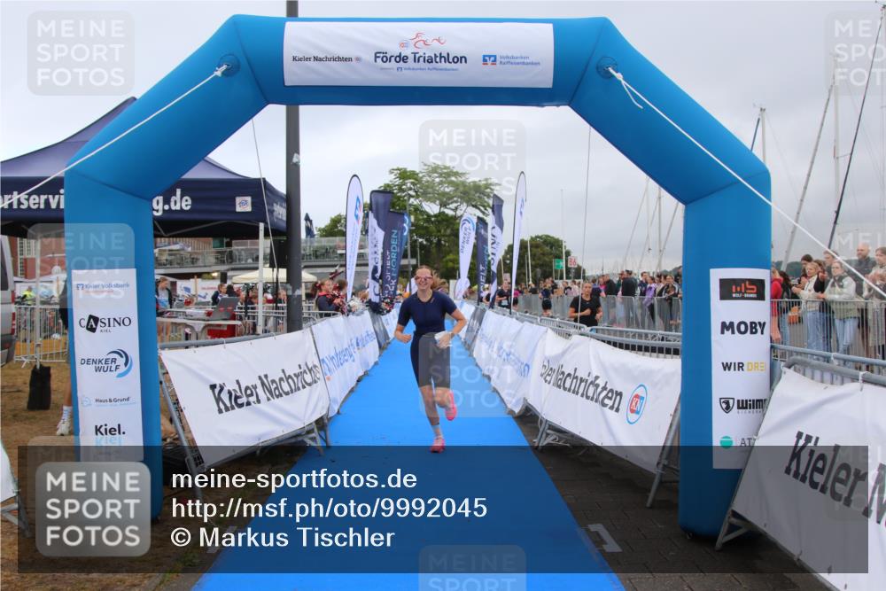 16.08.2026 - KN Förde Triathlon 2026 Markus Tischler http://msf.ph/oto/9992045 16.08.2026 10:25:04 Ziel 133, 133 meine-sportfotos.de