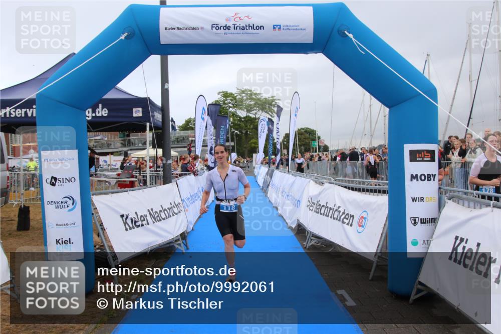 16.08.2026 - KN Förde Triathlon 2026 Markus Tischler http://msf.ph/oto/9992061 16.08.2026 10:25:13 Ziel 118, 118 meine-sportfotos.de