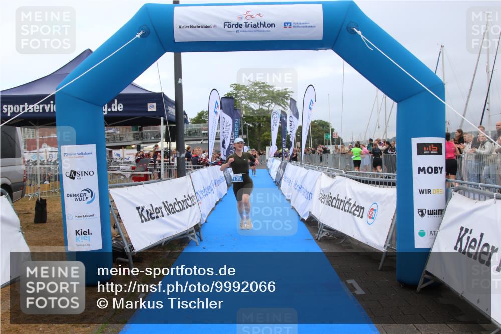 16.08.2026 - KN Förde Triathlon 2026 Markus Tischler http://msf.ph/oto/9992066 16.08.2026 10:26:40 Ziel 122, 130, 122, 130 meine-sportfotos.de