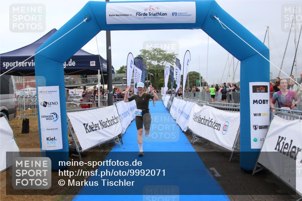 16.08.2026 - KN Förde Triathlon 2026 Markus Tischler http://msf.ph/oto/9992071 16.08.2026 10:26:40 Ziel 122, 130, 122, 130 meine-sportfotos.de