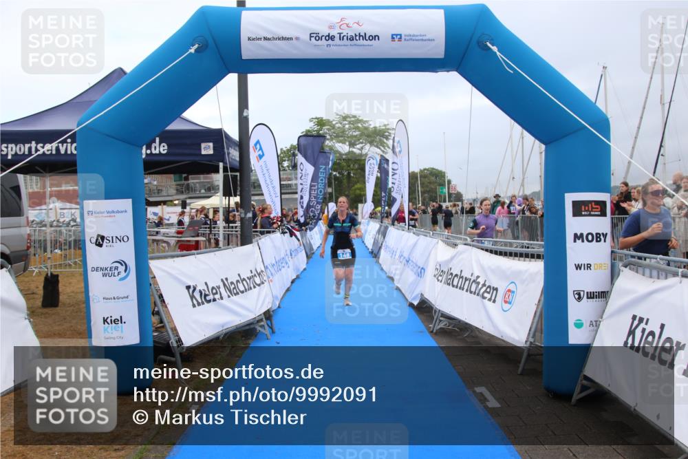 16.08.2026 - KN Förde Triathlon 2026 Markus Tischler http://msf.ph/oto/9992091 16.08.2026 10:26:59 Ziel 148, 148 meine-sportfotos.de