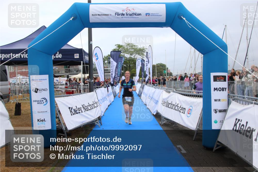 16.08.2026 - KN Förde Triathlon 2026 Markus Tischler http://msf.ph/oto/9992097 16.08.2026 10:27:00 Ziel 148, 148 meine-sportfotos.de