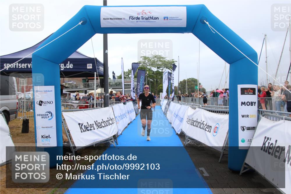 16.08.2026 - KN Förde Triathlon 2026 Markus Tischler http://msf.ph/oto/9992103 16.08.2026 10:27:36 Ziel 121, 143, 121, 143 meine-sportfotos.de