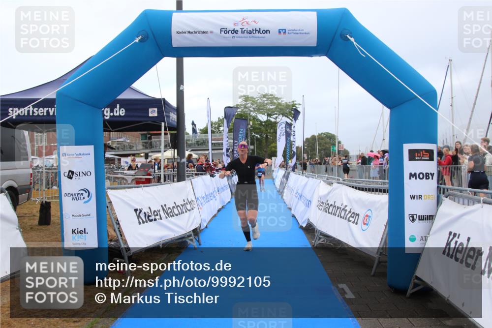 16.08.2026 - KN Förde Triathlon 2026 Markus Tischler http://msf.ph/oto/9992105 16.08.2026 10:27:36 Ziel 121, 143, 121, 143 meine-sportfotos.de