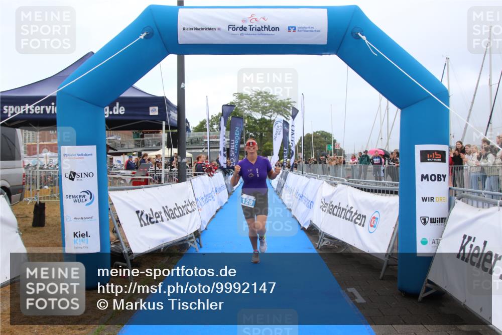 16.08.2026 - KN Förde Triathlon 2026 Markus Tischler http://msf.ph/oto/9992147 16.08.2026 10:28:12 Ziel 129, 158, 197, 129, 158, 197 meine-sportfotos.de