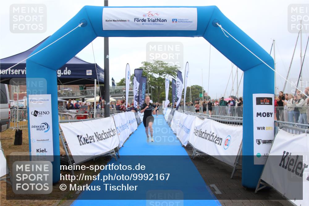 16.08.2026 - KN Förde Triathlon 2026 Markus Tischler http://msf.ph/oto/9992167 16.08.2026 10:28:30 Ziel 107, 117, 107, 117 meine-sportfotos.de
