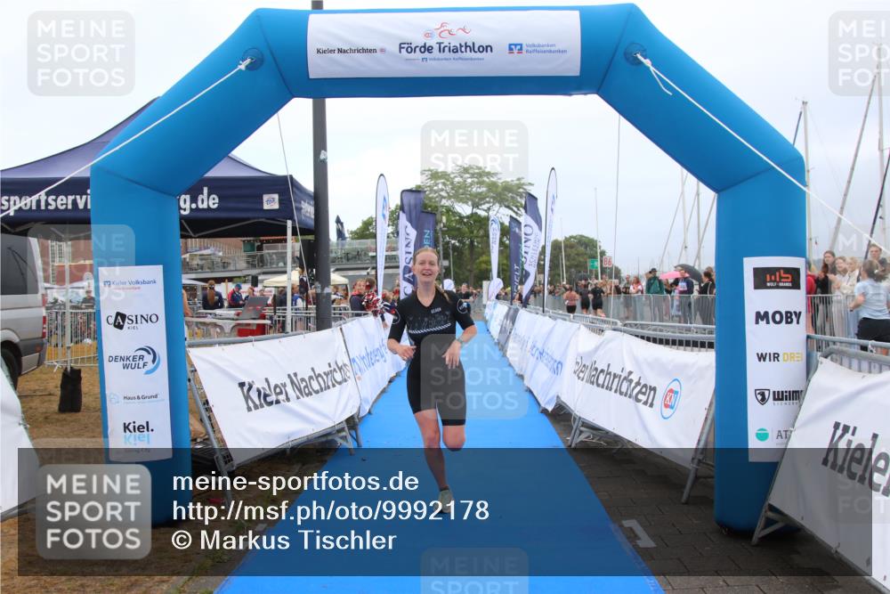 16.08.2026 - KN Förde Triathlon 2026 Markus Tischler http://msf.ph/oto/9992178 16.08.2026 10:28:31 Ziel 107, 117, 107, 117 meine-sportfotos.de
