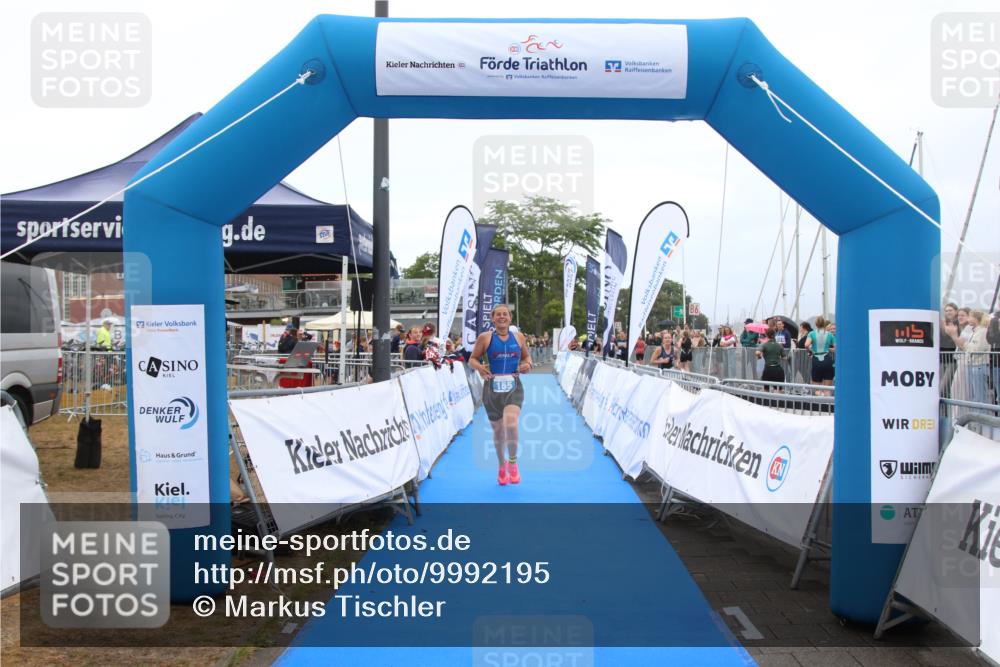 16.08.2026 - KN Förde Triathlon 2026 Markus Tischler http://msf.ph/oto/9992195 16.08.2026 10:29:43 Ziel 155, 155 meine-sportfotos.de