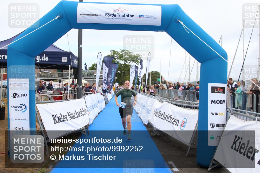 16.08.2026 - KN Förde Triathlon 2026 Markus Tischler http://msf.ph/oto/9992252 16.08.2026 10:31:49 Ziel 141, 141 meine-sportfotos.de