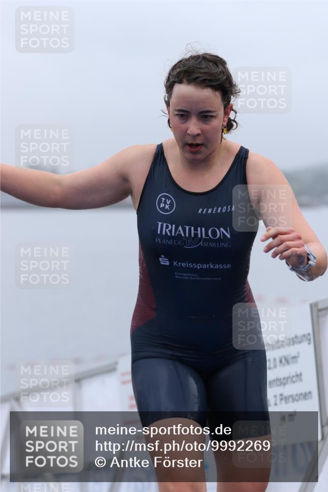 16.08.2026 - KN Förde Triathlon 2026 Antke Förster http://msf.ph/oto/9992269 16.08.2026 09:08:26 Schwimmen 102, 104, 105, 537 meine-sportfotos.de