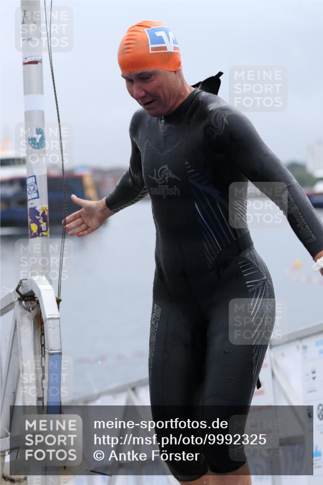 16.08.2026 - KN Förde Triathlon 2026 Antke Förster http://msf.ph/oto/9992325 16.08.2026 09:11:09 Schwimmen 1, 112, 113, 115, 119, 113, 117, 118, 122, 140 meine-sportfotos.de