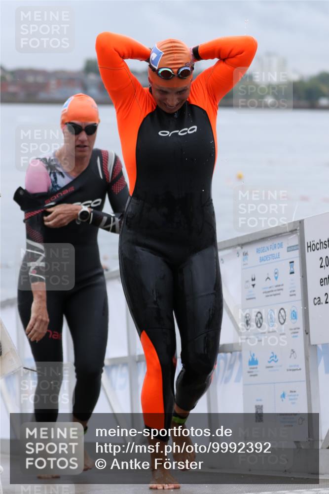 16.08.2026 - KN Förde Triathlon 2026 Antke Förster http://msf.ph/oto/9992392 16.08.2026 09:13:02 Schwimmen 129, 130, 143, 129, 160 meine-sportfotos.de