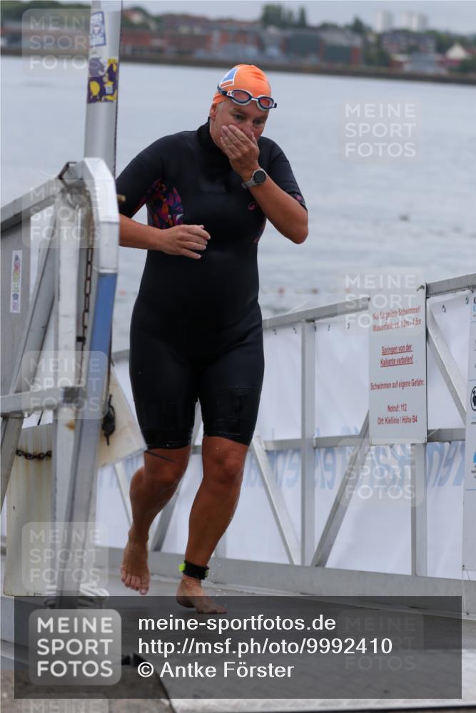 16.08.2026 - KN Förde Triathlon 2026 Antke Förster http://msf.ph/oto/9992410 16.08.2026 09:13:35 Schwimmen 108, 124, 131, 120, 123, 148, 185 meine-sportfotos.de