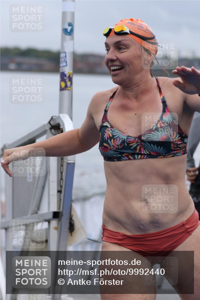 16.08.2026 - KN Förde Triathlon 2026 Antke Förster http://msf.ph/oto/9992440 16.08.2026 09:14:12 Schwimmen 120, 154, 185, 125, 149, 154, 155, 162 meine-sportfotos.de