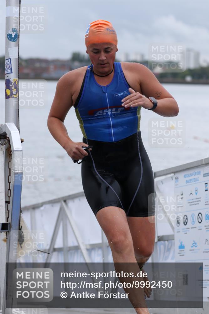 16.08.2026 - KN Förde Triathlon 2026 Antke Förster http://msf.ph/oto/9992450 16.08.2026 09:14:27 Schwimmen 125, 154, 147, 149, 155, 162 meine-sportfotos.de