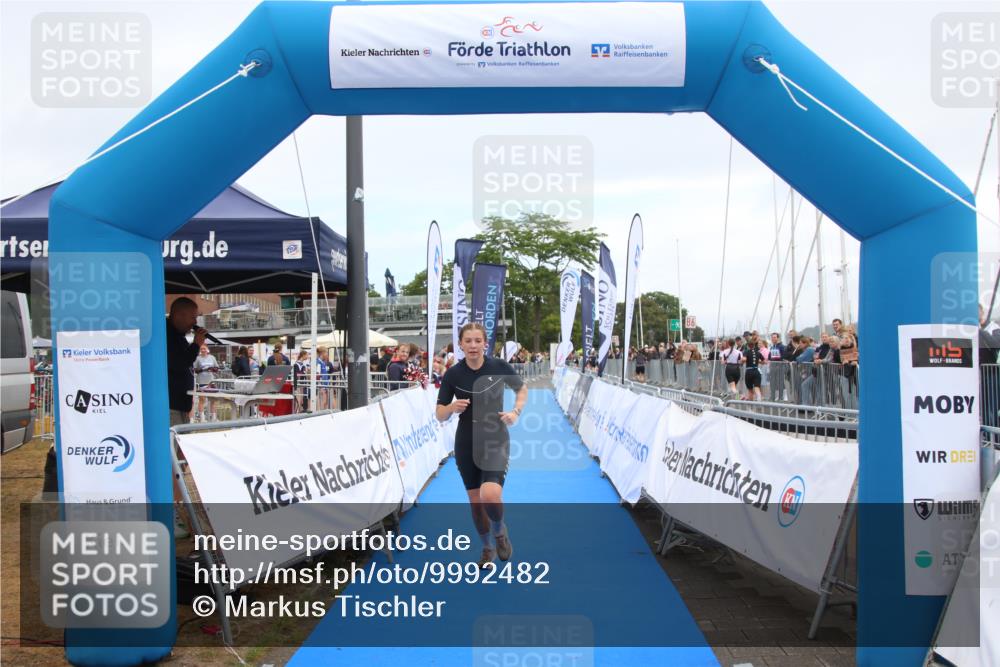 16.08.2026 - KN Förde Triathlon 2026 Markus Tischler http://msf.ph/oto/9992482 16.08.2026 10:32:22 Ziel 164, 164 meine-sportfotos.de