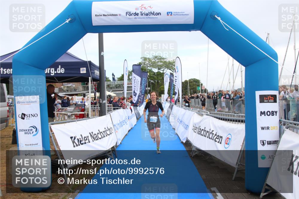 16.08.2026 - KN Förde Triathlon 2026 Markus Tischler http://msf.ph/oto/9992576 16.08.2026 10:32:54 Ziel 170, 201, 170, 201 meine-sportfotos.de