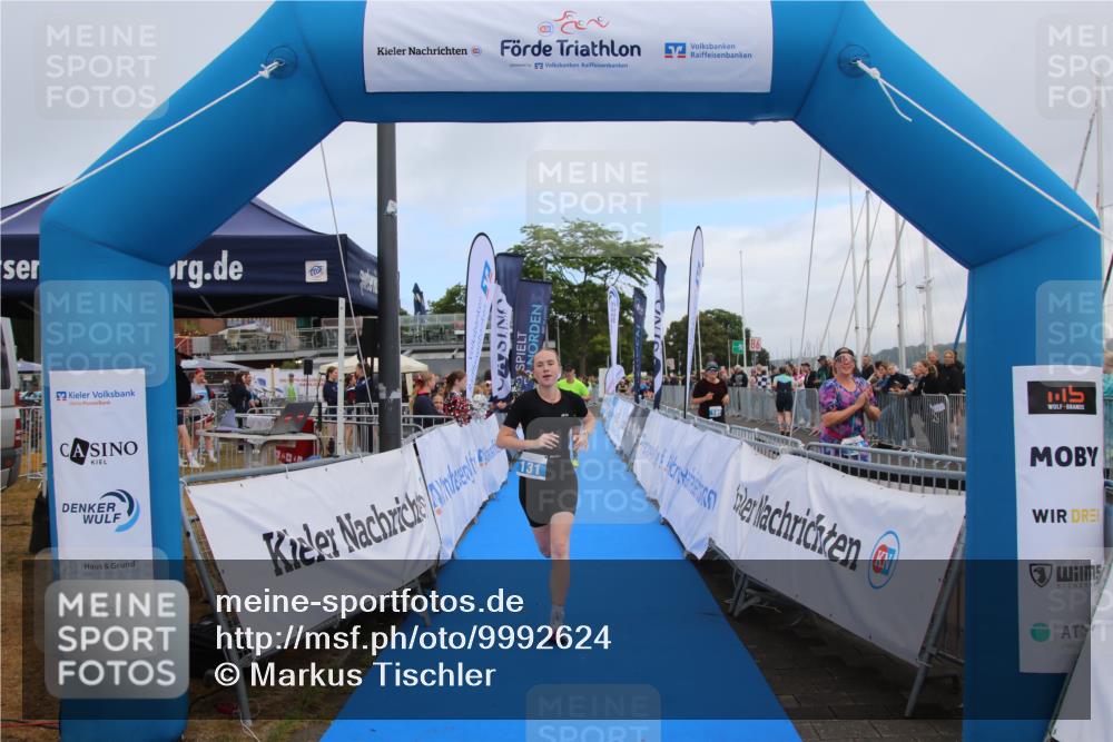 16.08.2026 - KN Förde Triathlon 2026 Markus Tischler http://msf.ph/oto/9992624 16.08.2026 10:33:38 Ziel 131, 172, 131, 172 meine-sportfotos.de