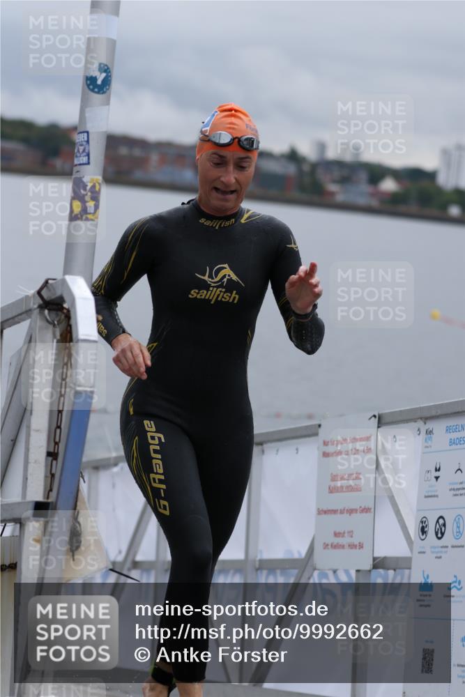 16.08.2026 - KN Förde Triathlon 2026 Antke Förster http://msf.ph/oto/9992662 16.08.2026 09:19:08 Schwimmen 164, 194, 195, 198, 200, 205, 212, 225, 181, 184, 195, 204, 211 meine-sportfotos.de