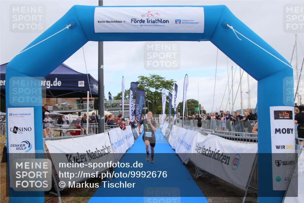 16.08.2026 - KN Förde Triathlon 2026 Markus Tischler http://msf.ph/oto/9992676 16.08.2026 10:33:55 Ziel 175, 212, 175, 212 meine-sportfotos.de