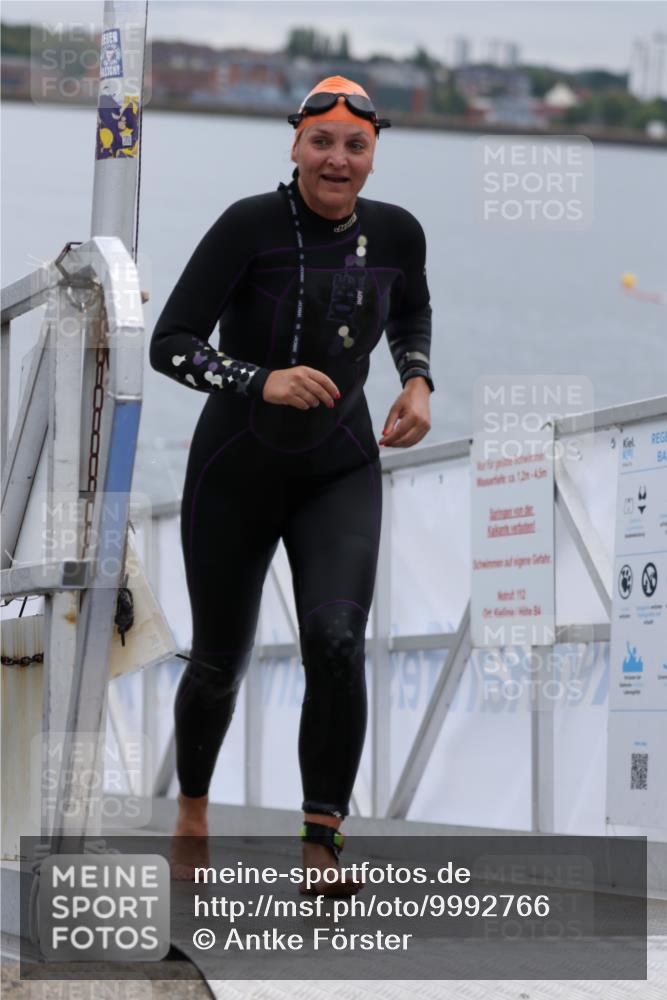 16.08.2026 - KN Förde Triathlon 2026 Antke Förster http://msf.ph/oto/9992766 16.08.2026 09:21:54 Schwimmen 188, 202, 213, 235, 215, 216, 217, 229, 232, 242 meine-sportfotos.de