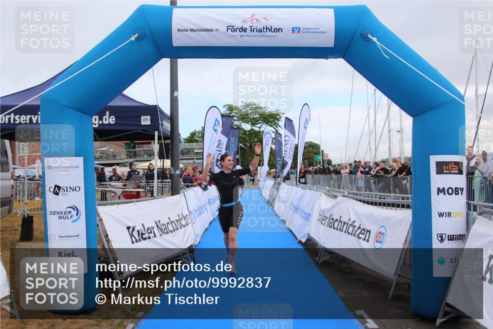 16.08.2026 - KN Förde Triathlon 2026 Markus Tischler http://msf.ph/oto/9992837 16.08.2026 10:34:32 Ziel 120, 192, 120, 192 meine-sportfotos.de