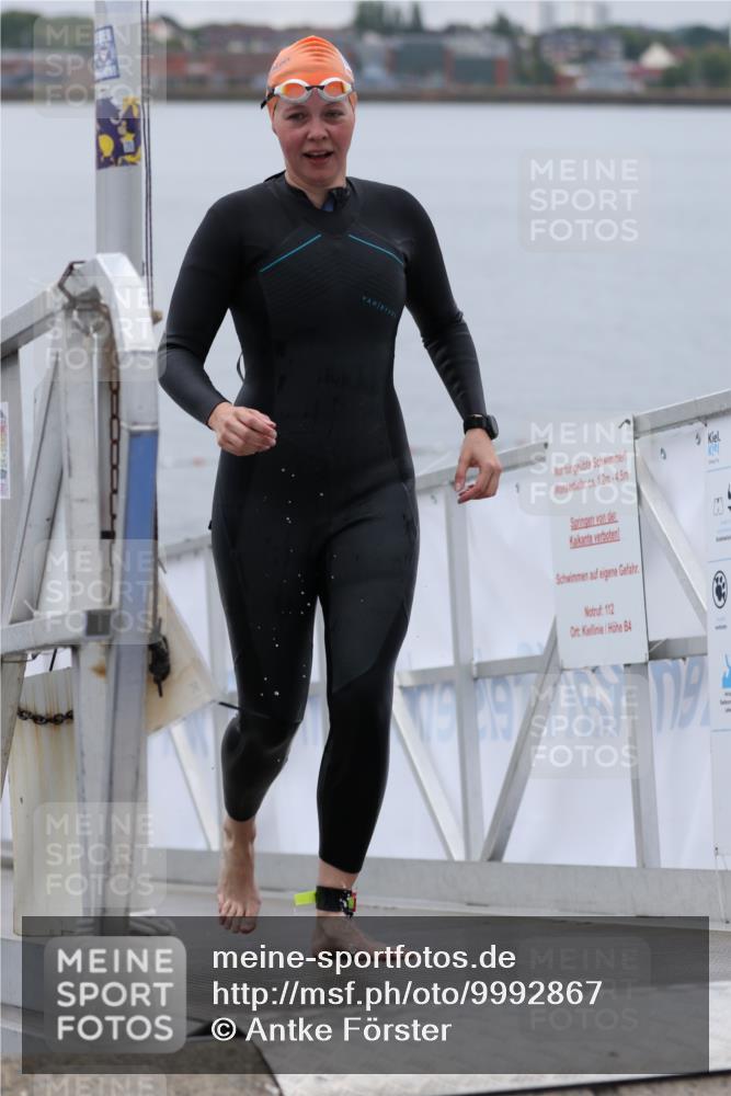 16.08.2026 - KN Förde Triathlon 2026 Antke Förster http://msf.ph/oto/9992867 16.08.2026 09:23:53 Schwimmen 134, 222, 226, 246, 252, 244, 246, 251 meine-sportfotos.de