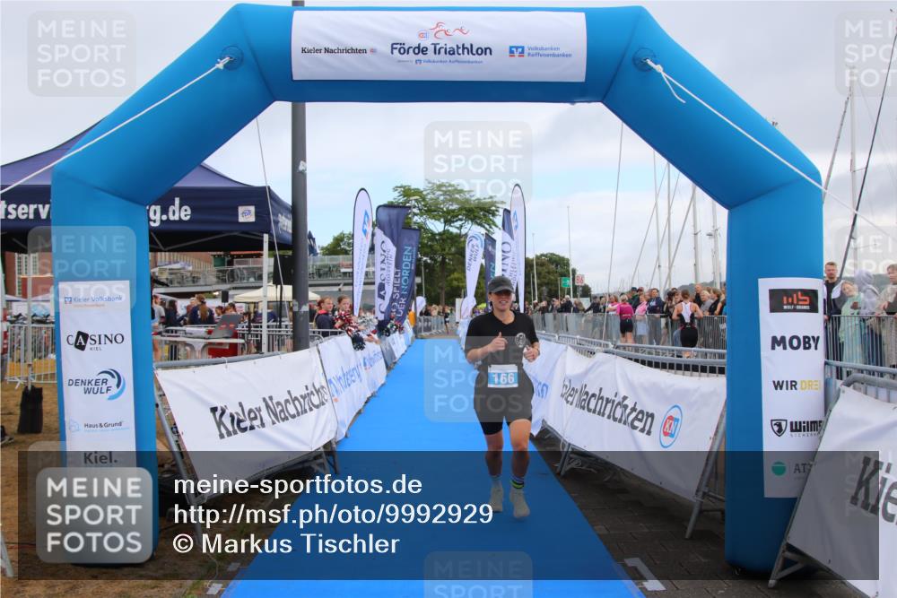 16.08.2026 - KN Förde Triathlon 2026 Markus Tischler http://msf.ph/oto/9992929 16.08.2026 10:34:44 Ziel 166, 192, 166, 192 meine-sportfotos.de